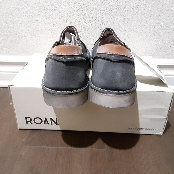 Roan - Picture 3 of 4